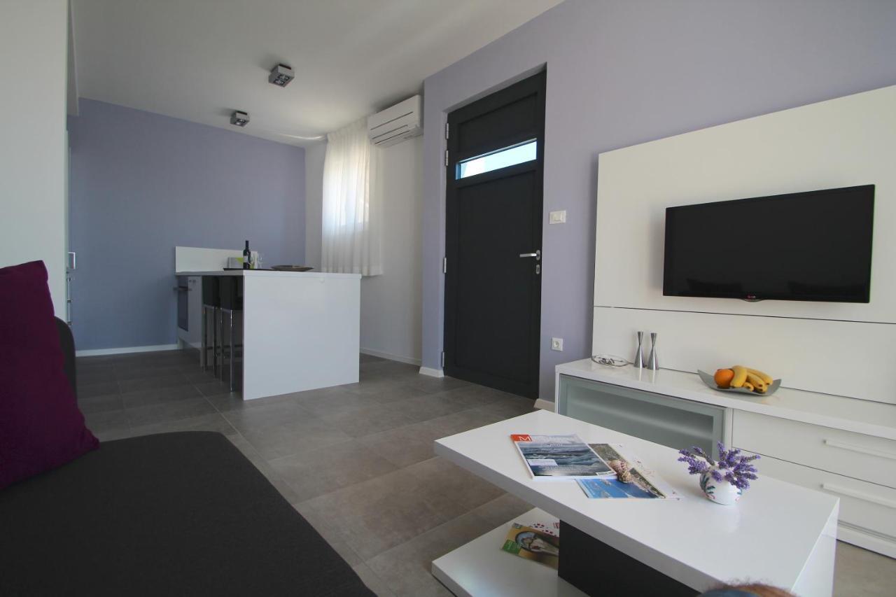 Villa Lavanda Deluxe Rogoznica  Phòng bức ảnh